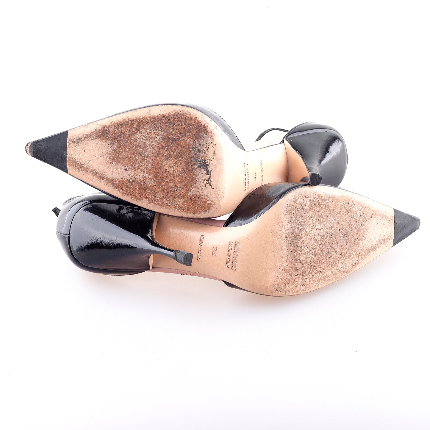 Miu Miu Vintage Kitten Bow Pointed Toe Black Patent Leather Heels (38 IT/39 EU)