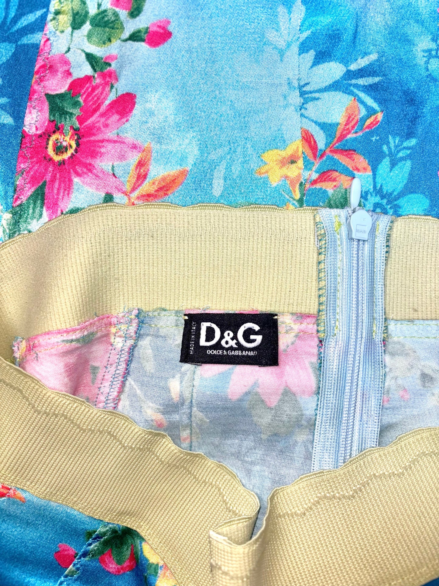 Dolce & Gabbana S/S 2005 RARE Vintage Lace Floral Blue Skirt