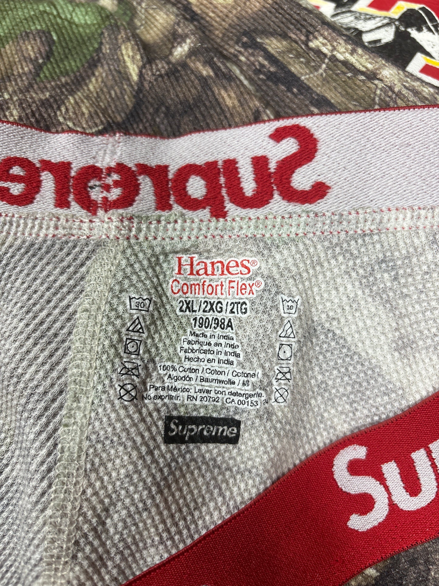 Supreme Hanes FALL-WINTER 2024 Woodland Camouflage Bones Thermal Crew Pants (XXL)