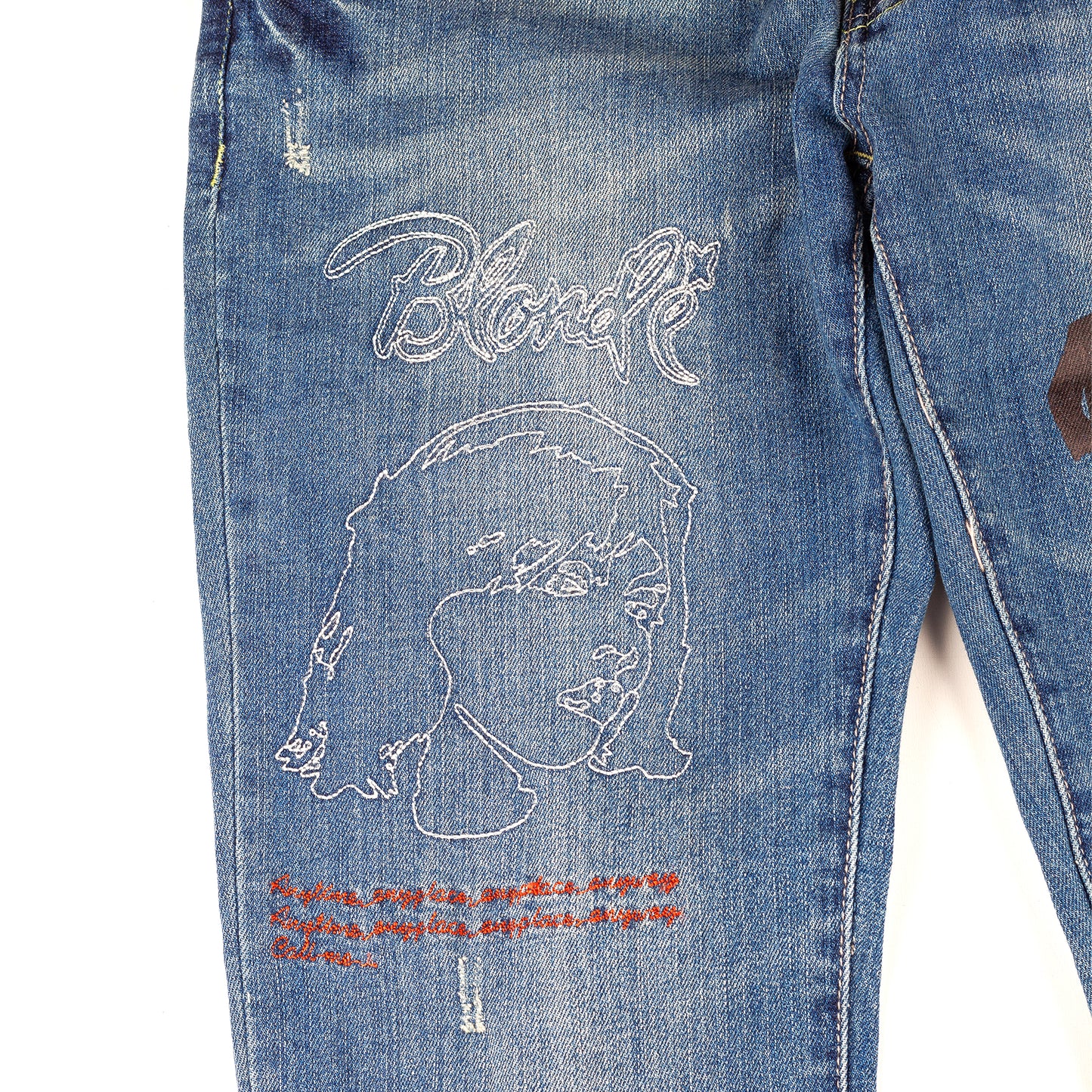 Vintage Printed Blonde Skinny Studded Jeans (M)