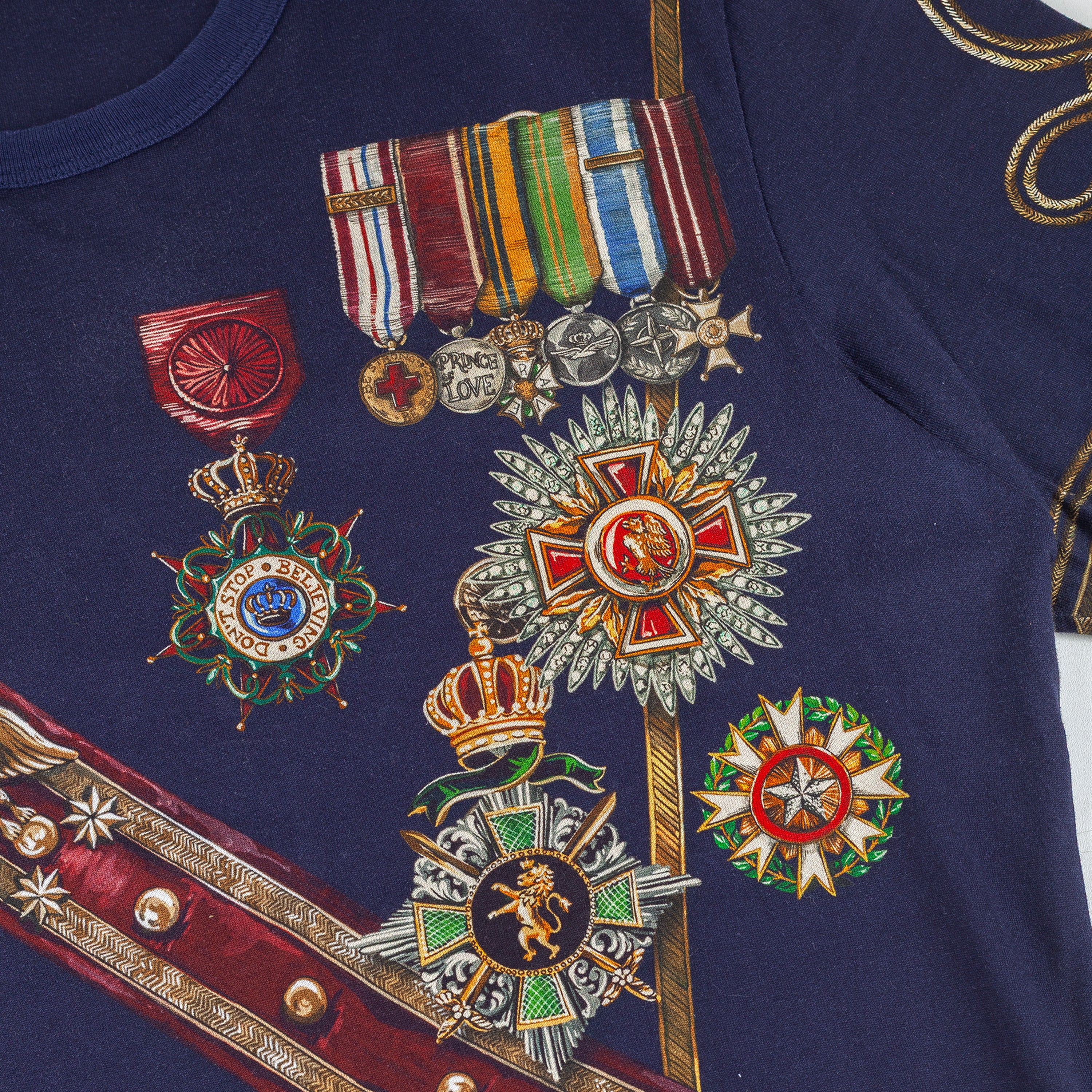 Dolce & Gabbana Military Medals Print Navy T-Shirt