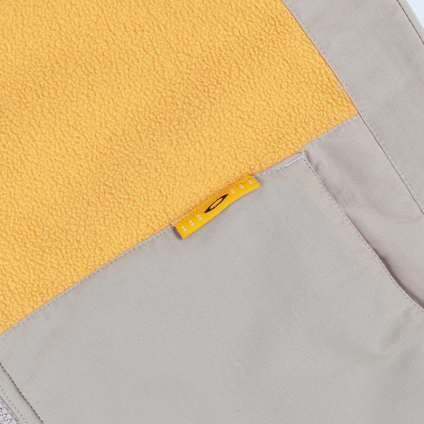 Oakley Vintage Software Beige & Cream Multi-Pocket Technical Ski Jacket with Vest