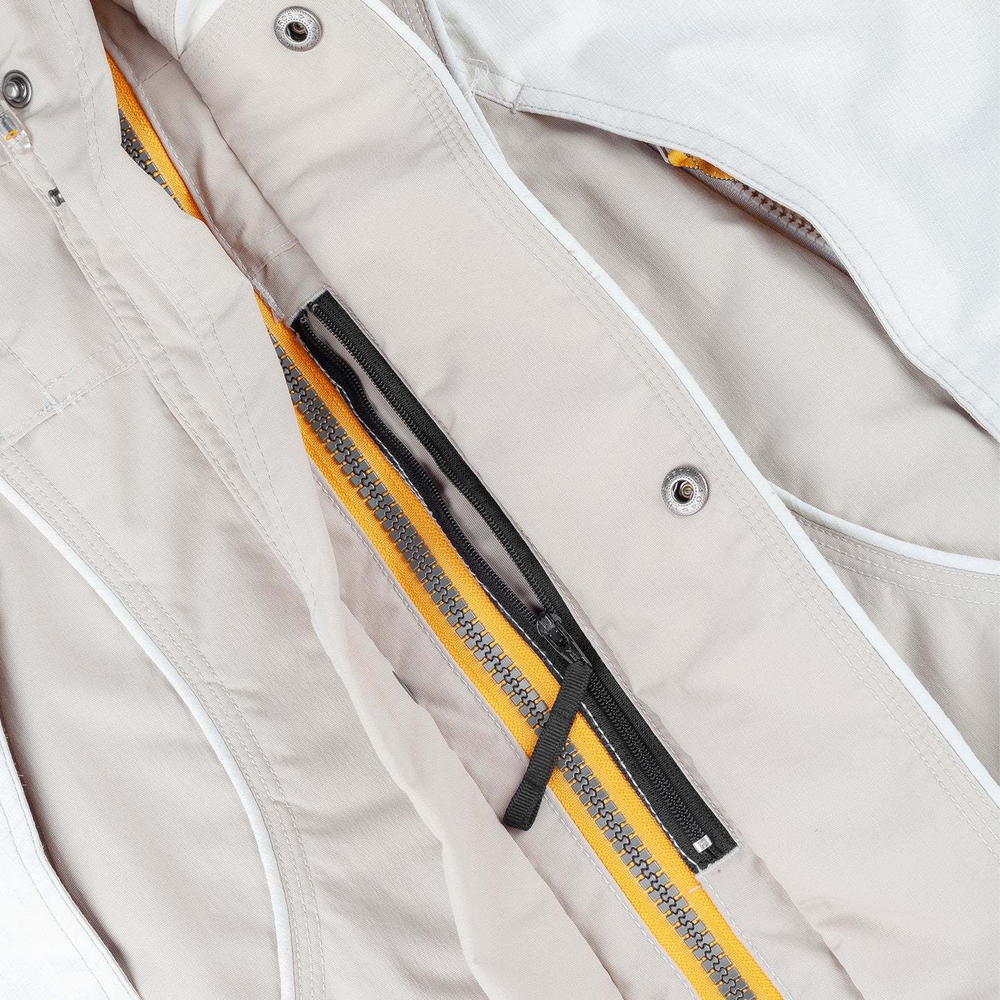 Oakley Vintage Software Beige & Cream Multi-Pocket Technical Ski Jacket with Vest