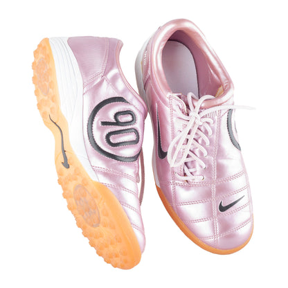 Nike Air Max Total 90 III Pink Football Sneakers