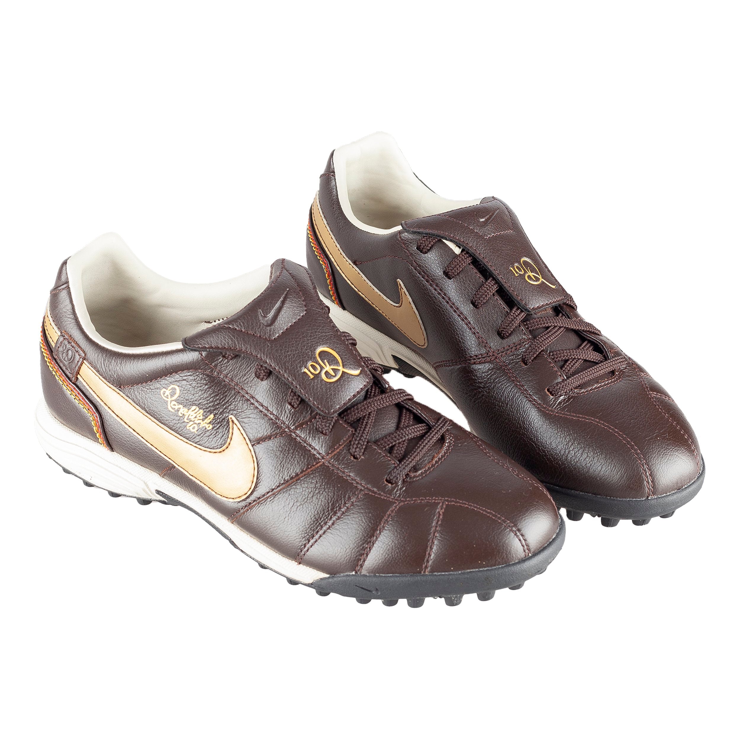 Nike Tiempo R10 Ronaldinho Brown Football Vintage Sneakers 36 5 EU VOODOO WAREHOUSE