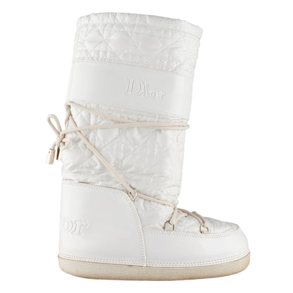 Christina Dior White Padded Snow Boots