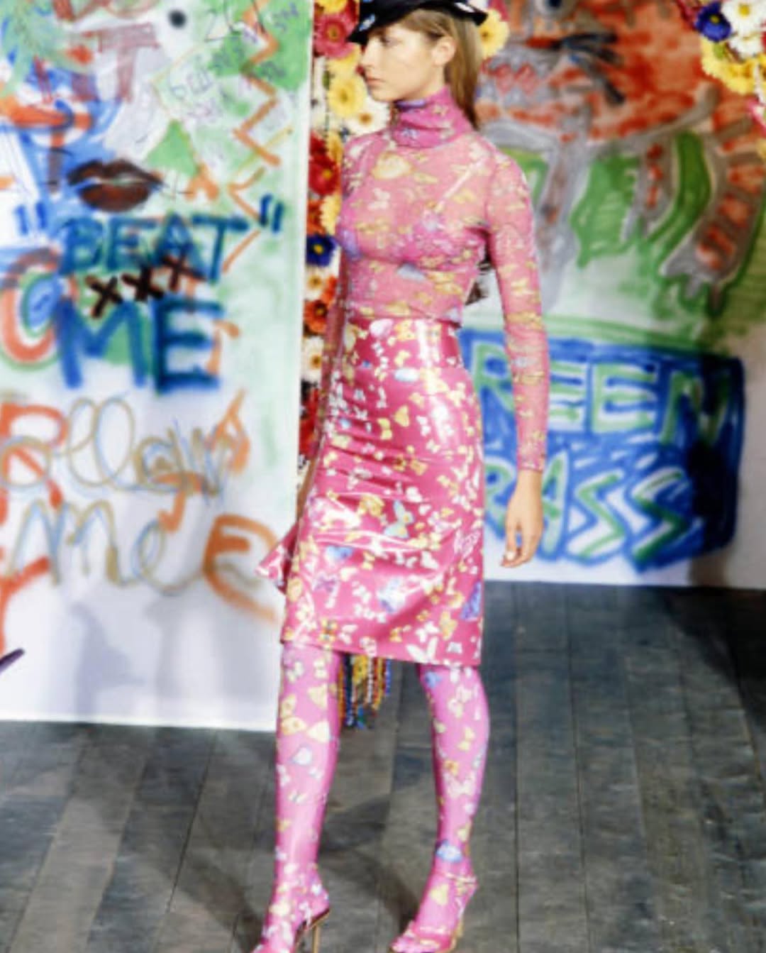 Dolce & Gabbana FW 2000 Butterflies Print Midi Pencil Skirt