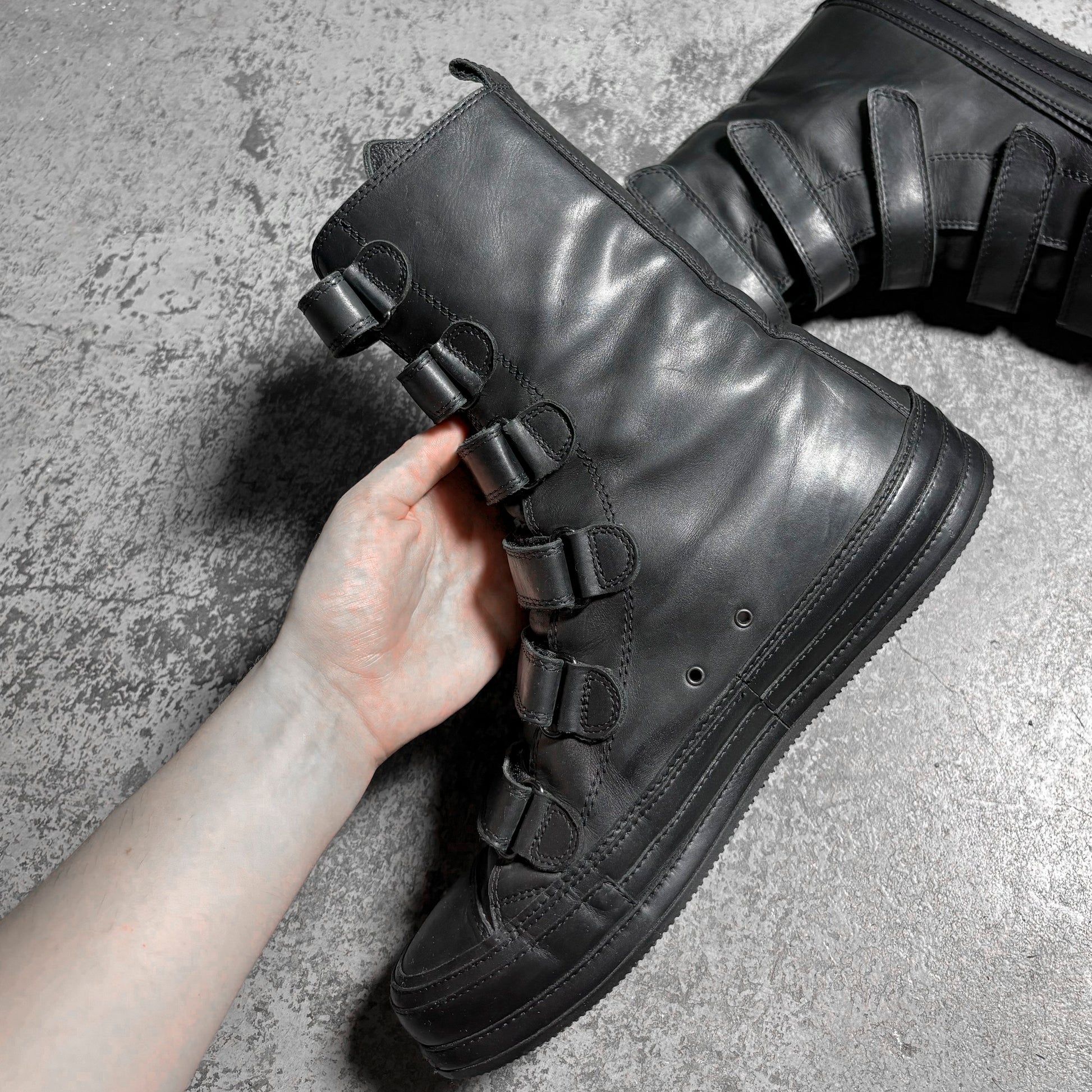 ANN DEMEULEMEESTER Touch Strap High-Top Sneakers (40 EU)