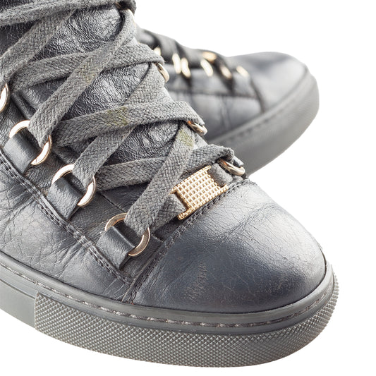 Balenciaga Arena Low Grey Leather Shoes (37 IT/ 38 EU)