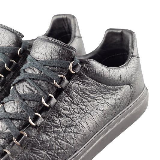 Balenciaga Arena Low Black Leather Shoes (43 IT/ 44 EU)