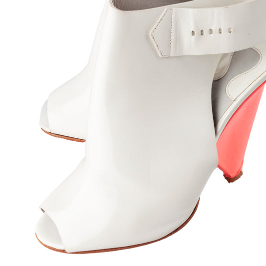 Chloé Vintage Jazz White Leather Ankle Heels (38,5 IT/39,5 EU)