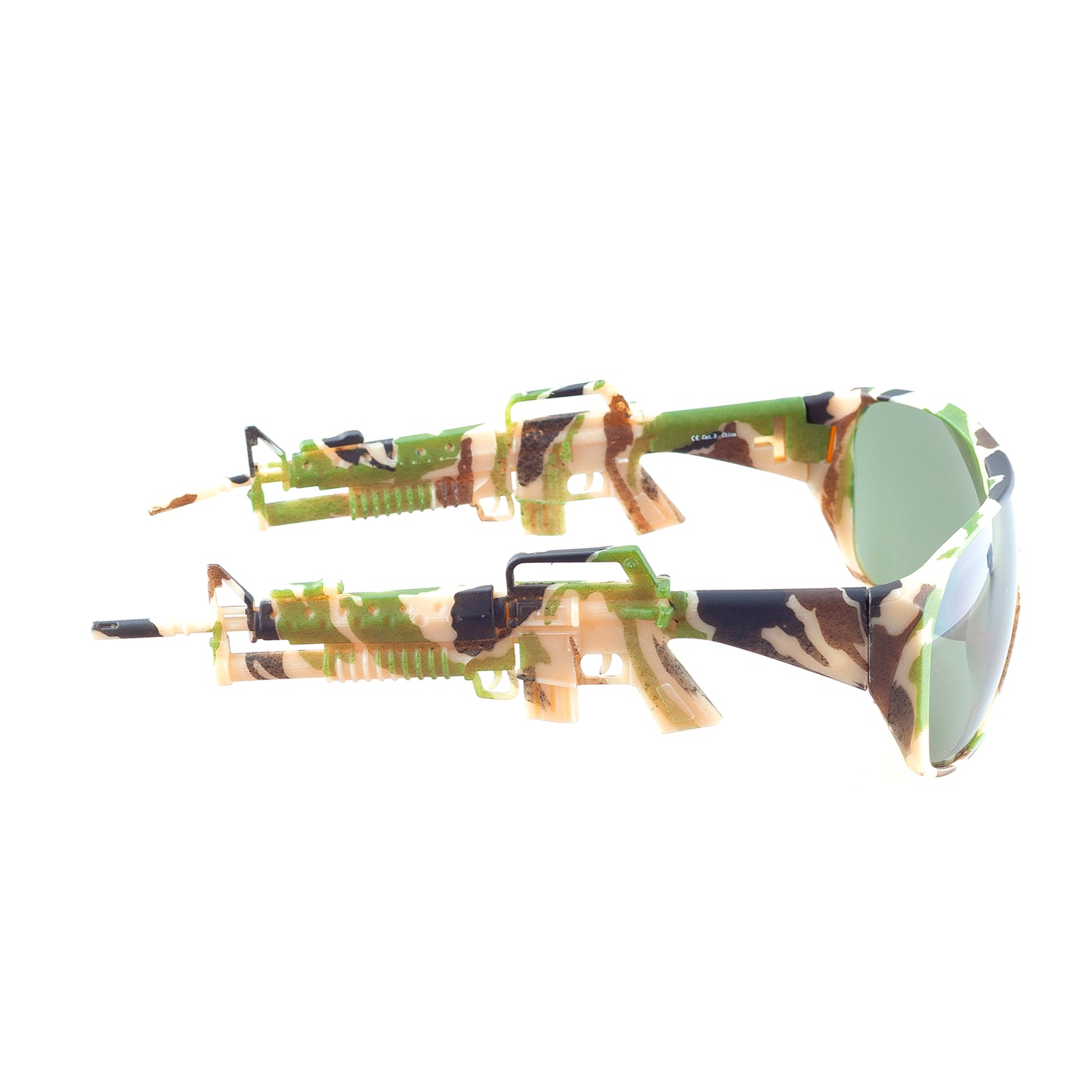⁣ Jeremy Scott x Linda Farrow⁣⁣ S/S 2013 Camouflage M16 Sunglasses⁣⁣⁣