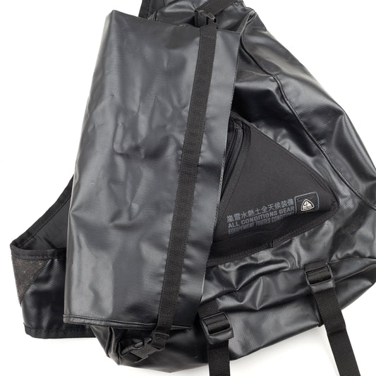 Nike ACG Vintage Gorpcore Black Nylon Sling Bag