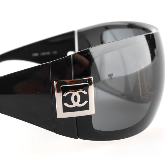 Chanel 5086 C. 501/87 Black Shield Vintage Sunglasses