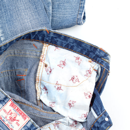 True Religion Vintage Patch Joey Bootcut Jeans (S)