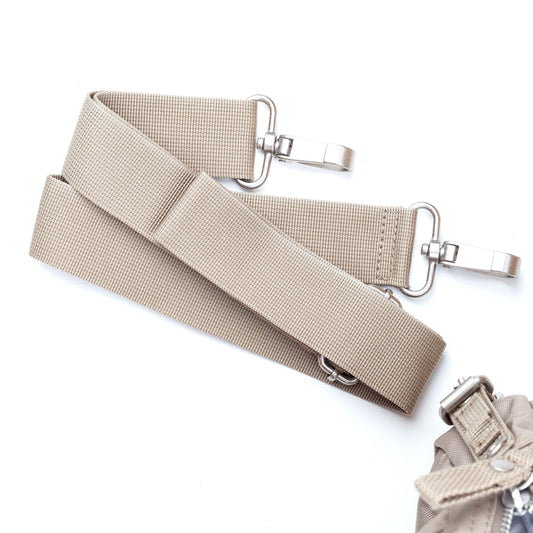 GG&L George Gina & Lucy “Mos Cowgirl” Light Brown Shoulder Bag