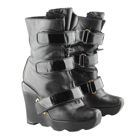 Louis Vuitton FW 2006 Ready-to-Wear Black Leather Wedge Boots