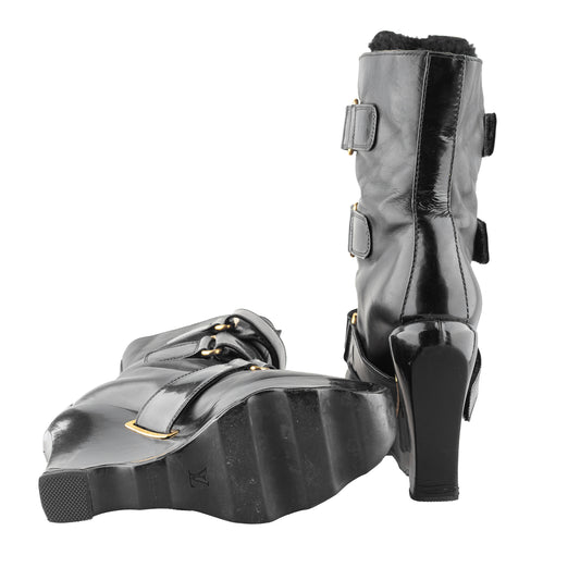 Louis Vuitton FW 2006 Ready-to-Wear Black Leather Wedge Boots