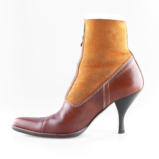 Miu Miu Vintage Brown Leather Pointed Toe Boots (38 EU)