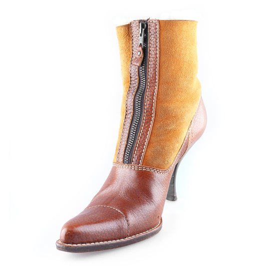 Miu Miu Vintage Brown Leather Pointed Toe Boots (38 EU)