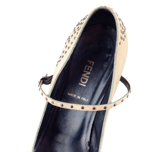 Fendi Vintage Studded Beige Leather Heels (37,5 EU)