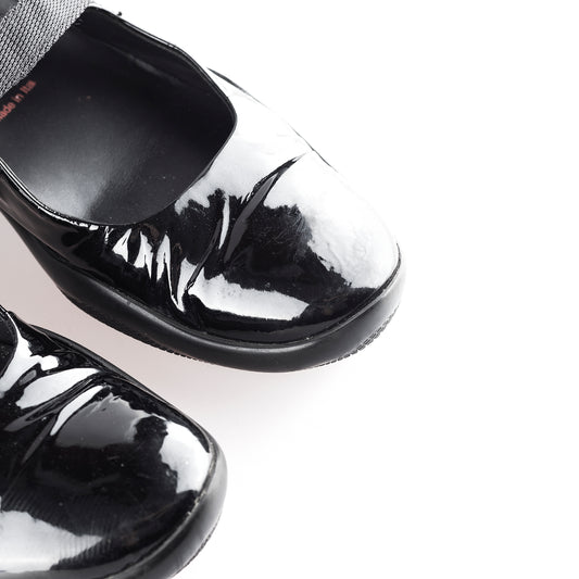 Prada Vintage Black Patent Leather Ballerinas (37 EU)
