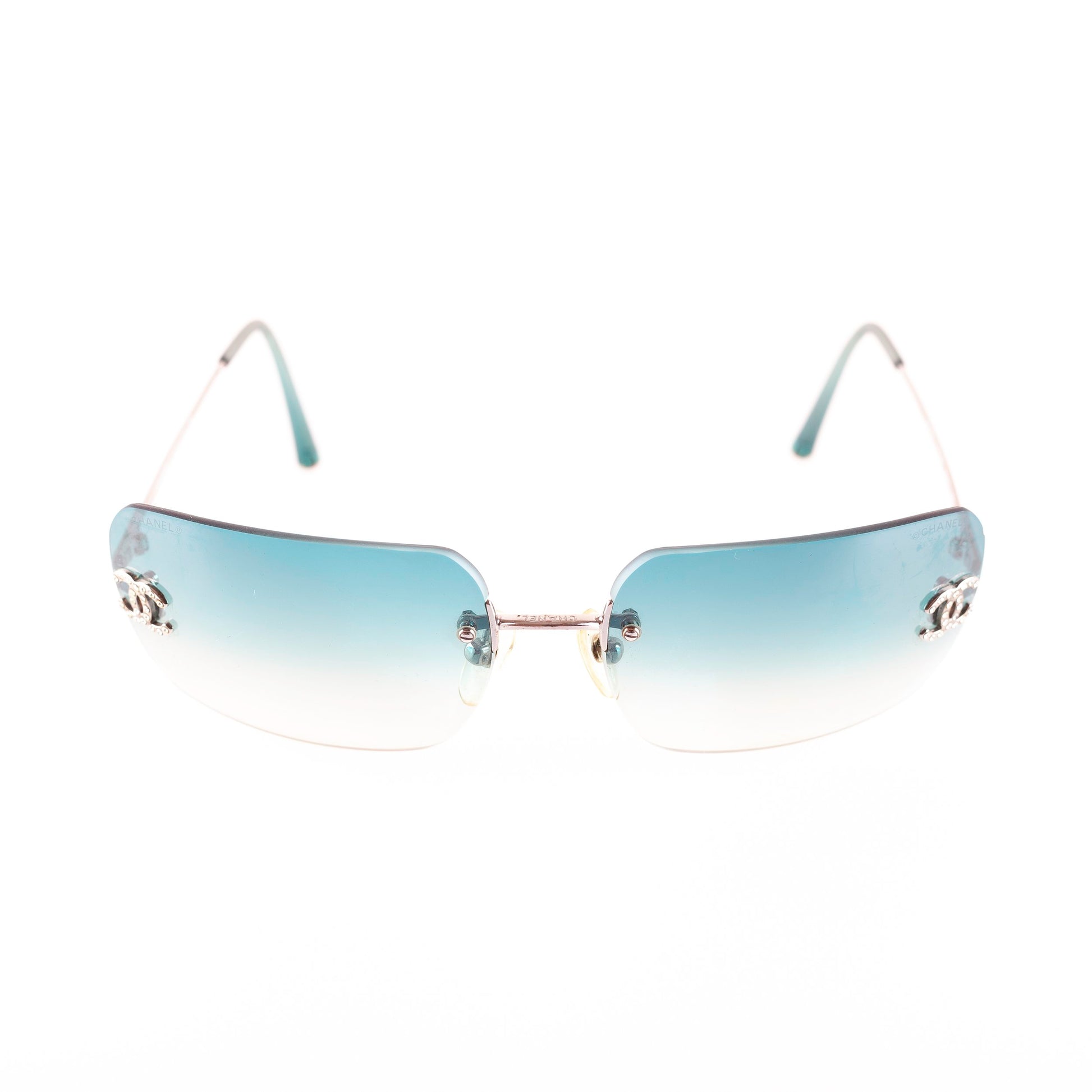 Chanel 4017 CC Blue Gradient Sunglasses.