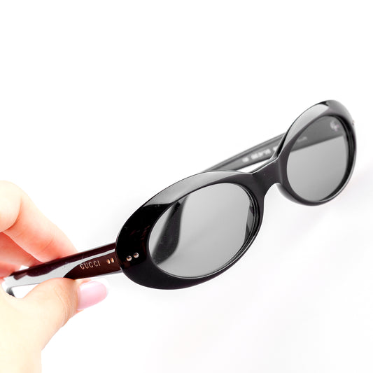 Gucci GG 2413/S 807 Black Oval Vintage Sunglasses