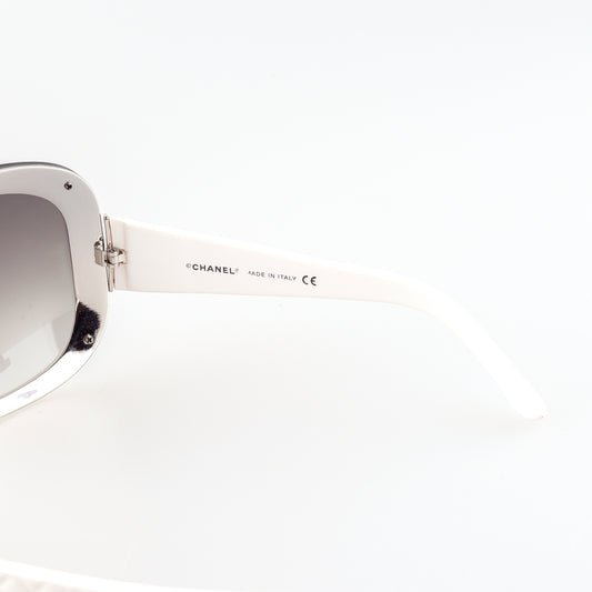 Chanel 4165 c.262/8G White Vintage Sunglasses