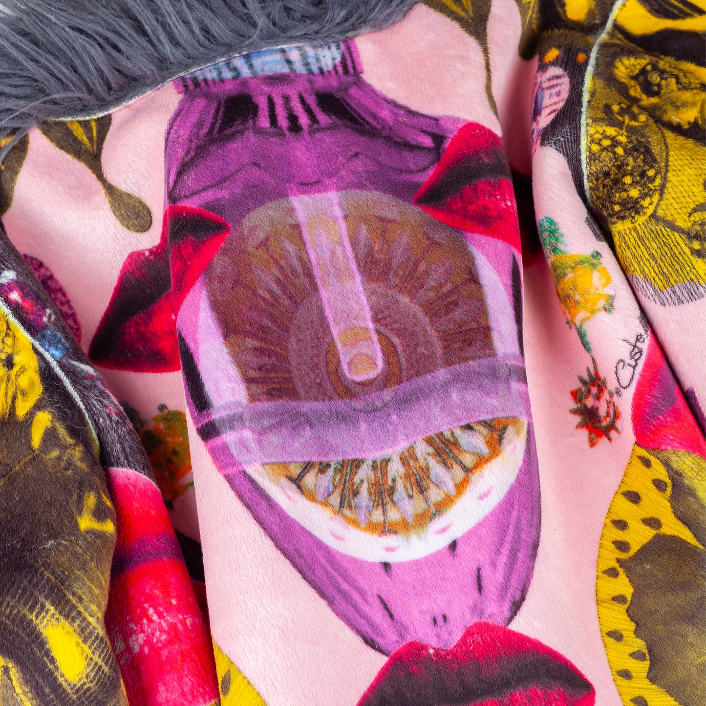 Custo Barcelona Vintage Lip Print Faux Fur Crop Jacket