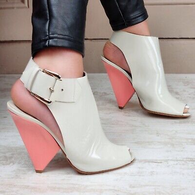 Chloé Vintage Jazz White Leather Ankle Heels (38,5 IT/39,5 EU)