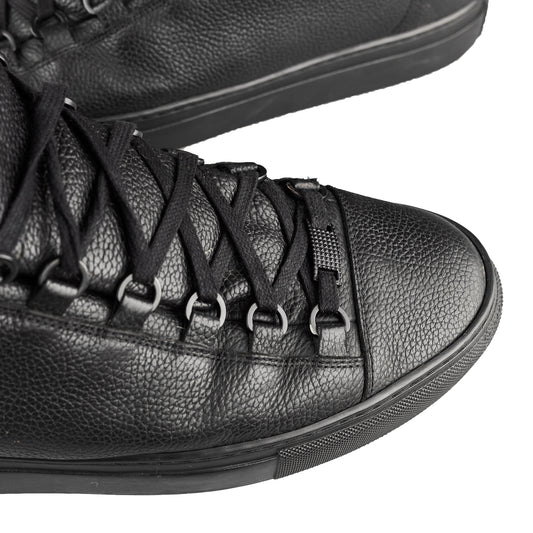 Balenciaga Arena Low Black Leather Shoes (41 IT / 42 EU)